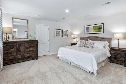 Tiny photo for 52 Crossing Court, Bedford, VA 24523 (MLS # 362412)