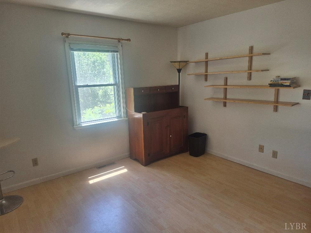 566 Holman Mill Rd Rd, Cumberland, Virginia image 12