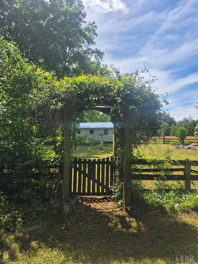 566 Holman Mill Rd Rd, Cumberland, Virginia image 25