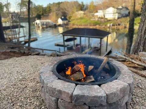 Tiny photo for 1085 Azalea Drive, Moneta, VA 24121 (MLS # 364660)