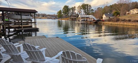 Tiny photo for 1085 Azalea Drive, Moneta, VA 24121 (MLS # 364660)