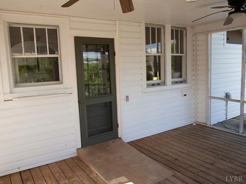 Tiny photo for 4402 Hilltop Dr, Lynchburg, VA 24502 (MLS # 362256)