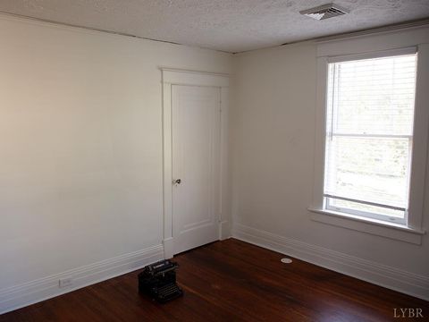Tiny photo for 4402 Hilltop Dr, Lynchburg, VA 24502 (MLS # 362256)