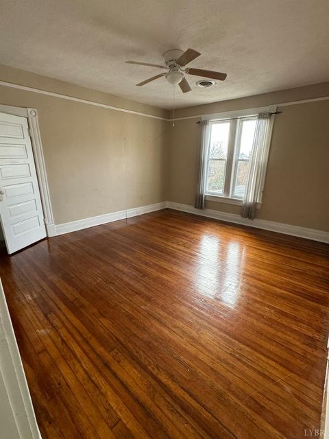 Tiny photo for 1107 Early Street, Lynchburg, VA 24503 (MLS # 365013)