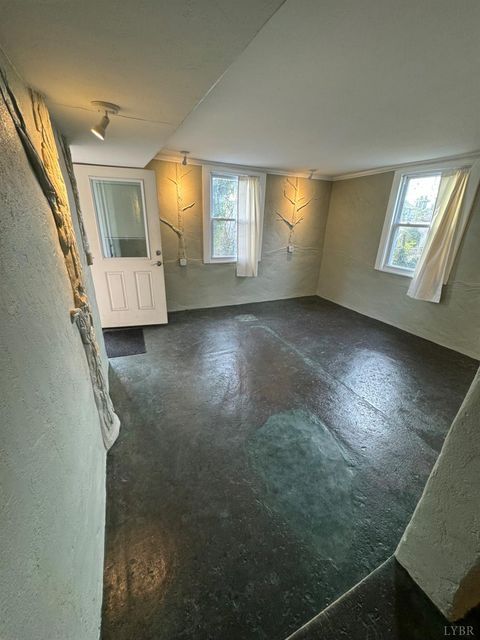 Tiny photo for 1107 Early Street, Lynchburg, VA 24503 (MLS # 365013)