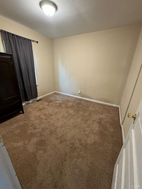 Tiny photo for 1107 Early Street, Lynchburg, VA 24503 (MLS # 365013)