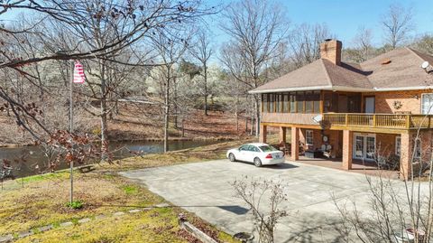 Tiny photo for 224 Walnut Road, Danville, VA 24541 (MLS # 365159)