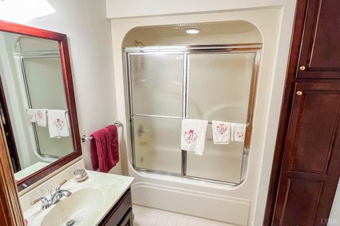 Tiny photo for 224 Walnut Road, Danville, VA 24541 (MLS # 365159)