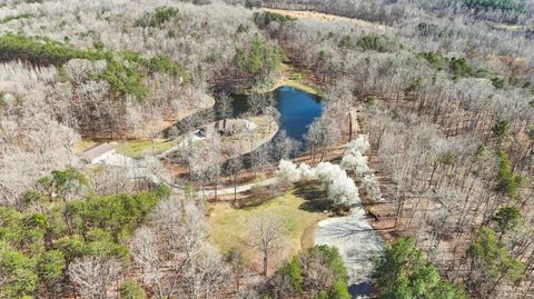 Tiny photo for 224 Walnut Road, Danville, VA 24541 (MLS # 365159)