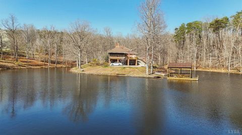 Tiny photo for 224 Walnut Road, Danville, VA 24541 (MLS # 365159)