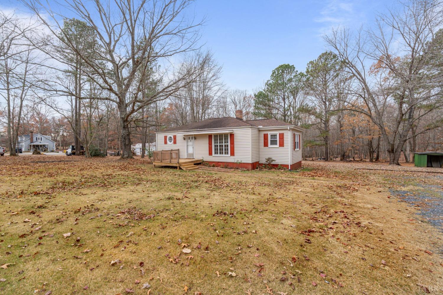 371 Fanny White Road, Dillwyn, Virginia image 24