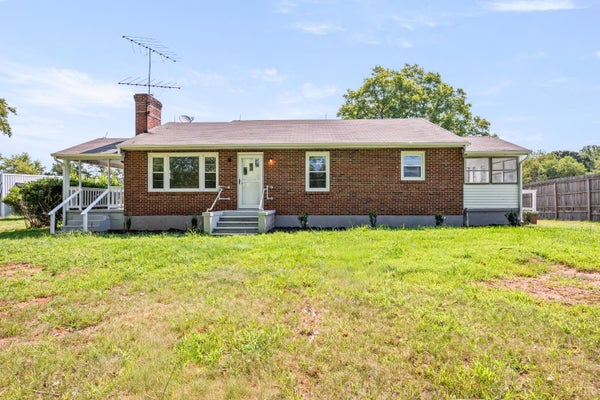6101 GOODE RD, GOODE, VA 24556 - Image 7e3590b2980ec5b0c29b82aed01fd7ee/1374240367