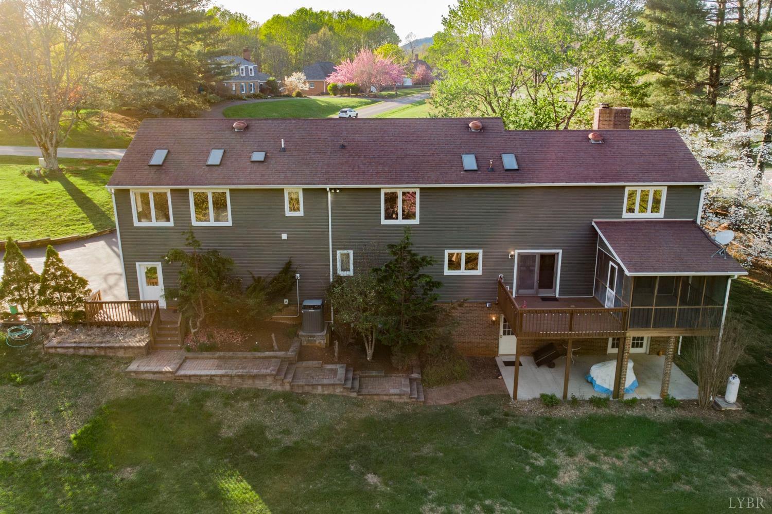 310 Quail Ridge Drive, Forest, Virginia image 4