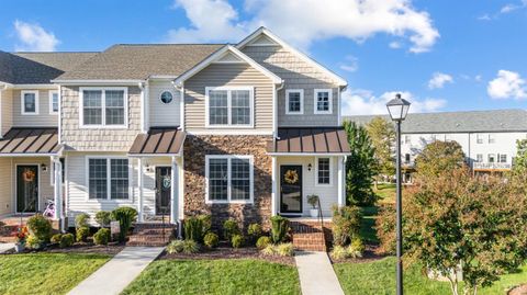 Photo of 196 Rowse Drive, Lynchburg, VA 24502 (MLS # 362599)