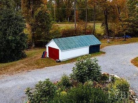 Tiny photo for 325 Old Roseland Road, Roseland, VA 22967 (MLS # 366594)