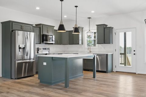 Tiny photo for 1155 Piney Mountain Road, Appomattox, VA 24522 (MLS # 365291)