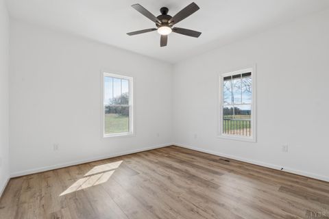 Tiny photo for 1155 Piney Mountain Road, Appomattox, VA 24522 (MLS # 365291)