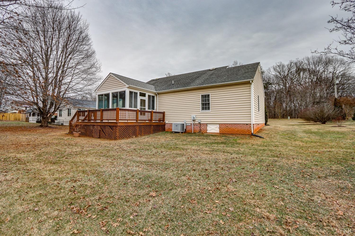 2939 Thomas Jefferson Road, Forest, Virginia image 16