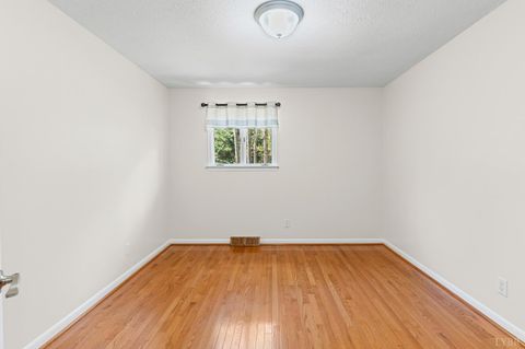 Tiny photo for 207 Merrywood Drive Dr, Forest, VA 24551 (MLS # 365165)