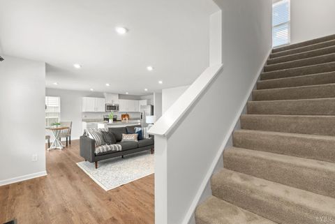 Tiny photo for 161 Robinia Road, Lynchburg, VA 24501 (MLS # 363482)