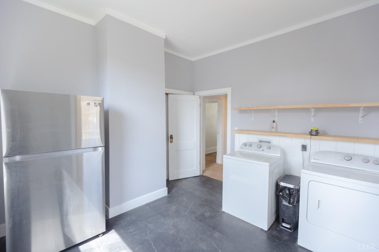 Lynchburg, Virginia 24503, United States, 4 Bedrooms Bedrooms, ,2 BathroomsBathrooms,Residential,Active,189524