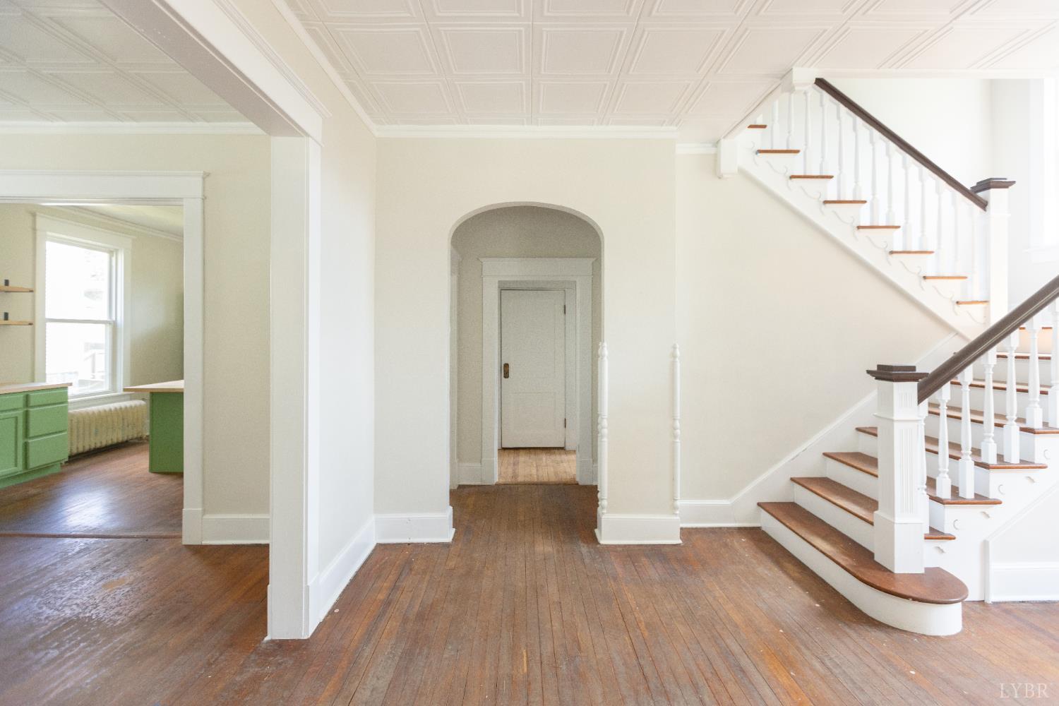 Lynchburg, Virginia 24503, United States, 4 Bedrooms Bedrooms, ,2 BathroomsBathrooms,Residential,Active,189524