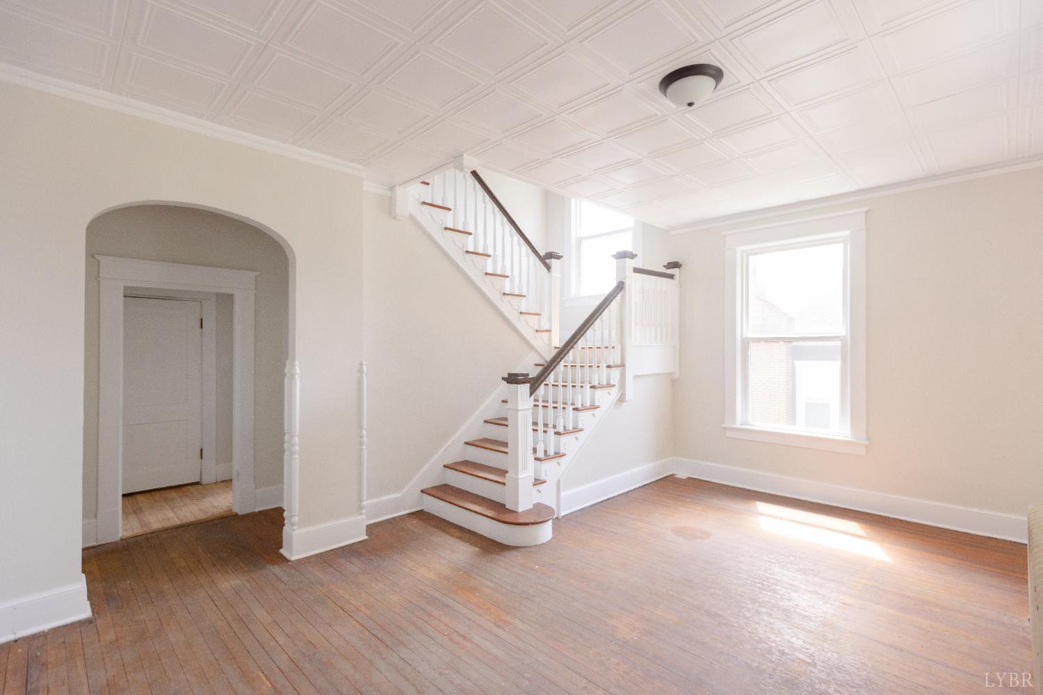 Lynchburg, Virginia 24503, United States, 4 Bedrooms Bedrooms, ,2 BathroomsBathrooms,Residential,Active,189524