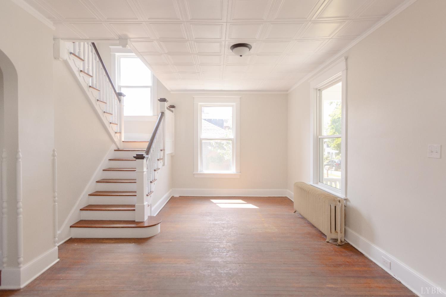 Lynchburg, Virginia 24503, United States, 4 Bedrooms Bedrooms, ,2 BathroomsBathrooms,Residential,Active,189524