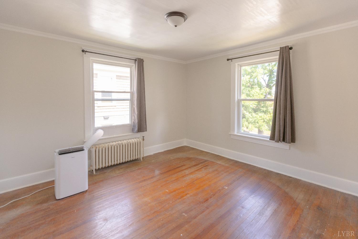 Lynchburg, Virginia 24503, United States, 4 Bedrooms Bedrooms, ,2 BathroomsBathrooms,Residential,Active,189524