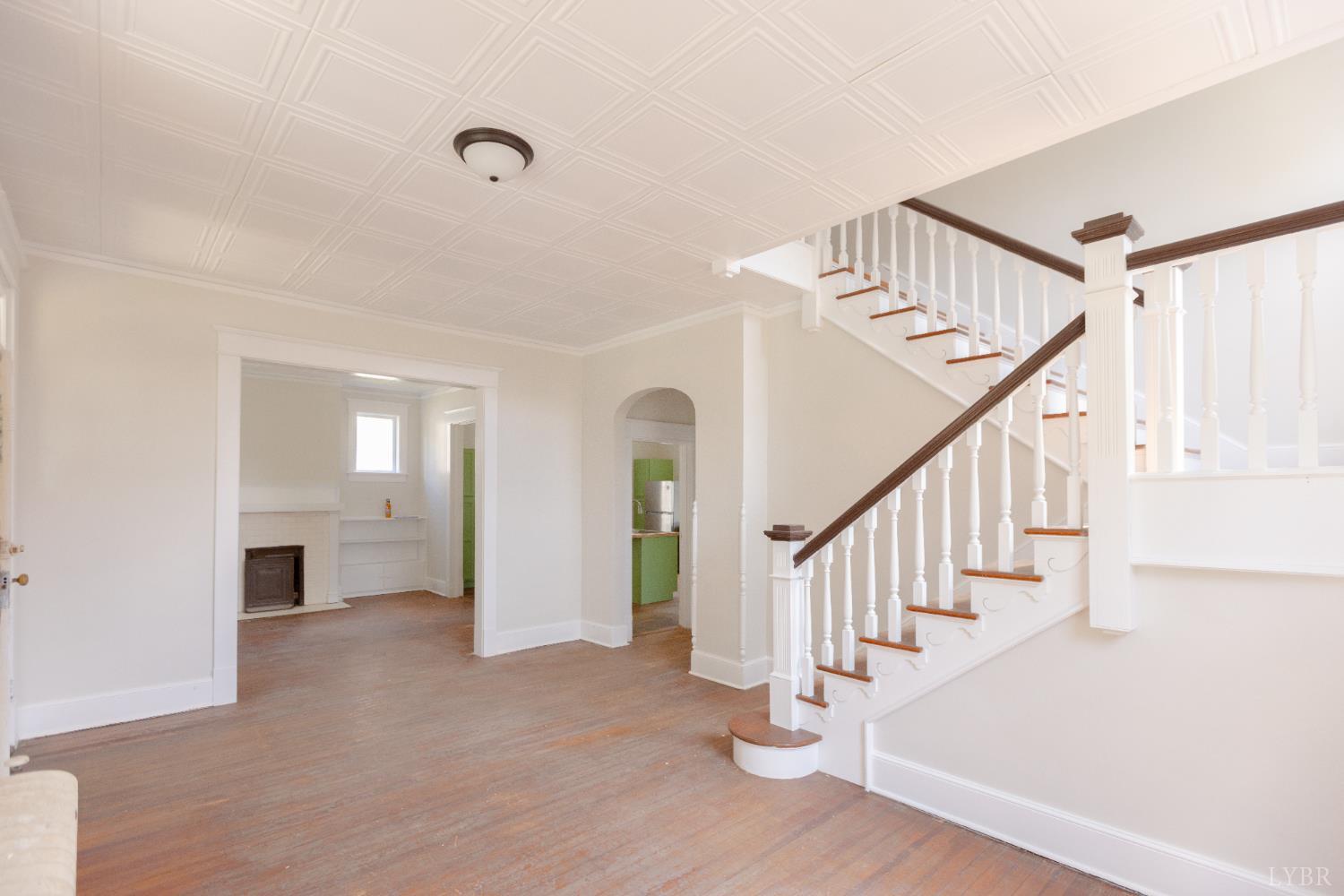 Lynchburg, Virginia 24503, United States, 4 Bedrooms Bedrooms, ,2 BathroomsBathrooms,Residential,Active,189524