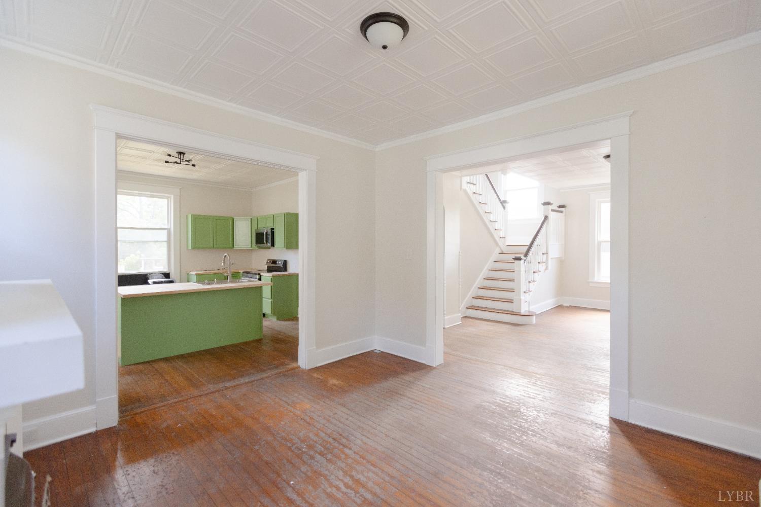 Lynchburg, Virginia 24503, United States, 4 Bedrooms Bedrooms, ,2 BathroomsBathrooms,Residential,Active,189524