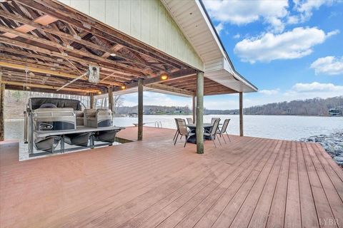 Tiny photo for 1300 Pats Drive, Moneta, VA 24121 (MLS # 365244)