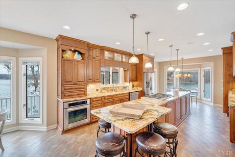 Tiny photo for 1300 Pats Drive, Moneta, VA 24121 (MLS # 365244)