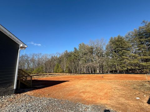 Tiny photo for 2200 Bent Creek Road, Concord, VA 24538 (MLS # 362870)