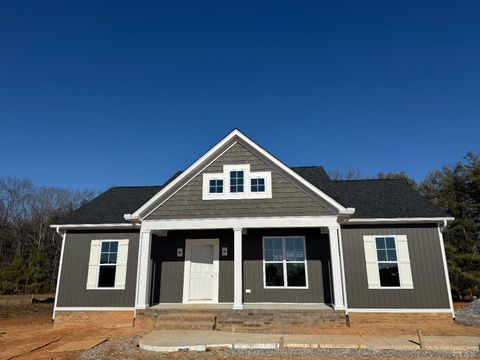 Tiny photo for 2200 Bent Creek Road, Concord, VA 24538 (MLS # 362870)