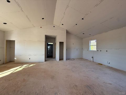 Tiny photo for 2200 Bent Creek Road, Concord, VA 24538 (MLS # 362870)