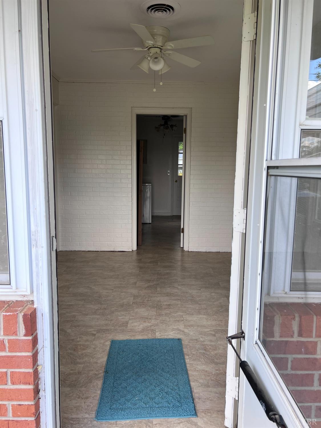 202 Dalton Street, Gretna, Virginia image 4