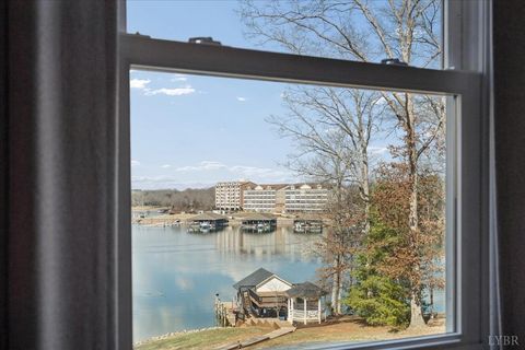 Tiny photo for 1009 Guardian Circle, Huddleston, VA 24104 (MLS # 365014)