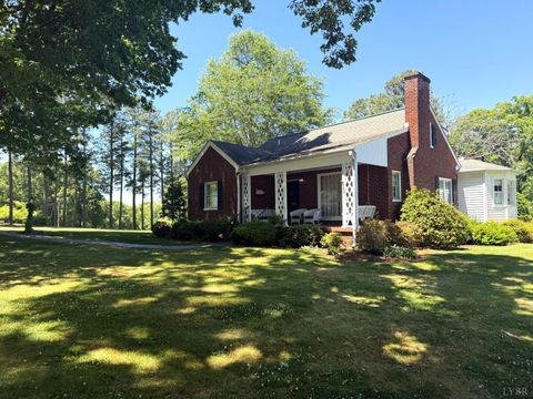 Photo of 302 Halifax Street ST, Phenix, VA 23959 (MLS # 366477)