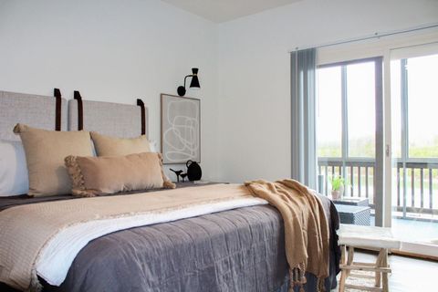 Tiny photo for 1019 Mariners Way Way #30, Huddleston, VA 24104 (MLS # 364102)