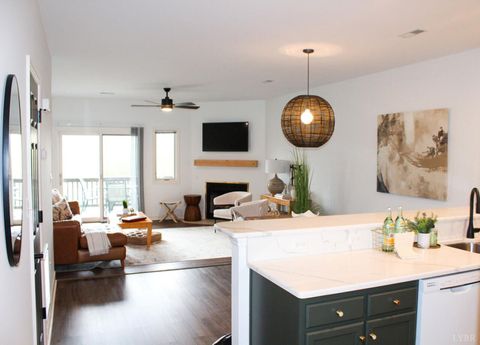 Tiny photo for 1019 Mariners Way Way #30, Huddleston, VA 24104 (MLS # 364102)