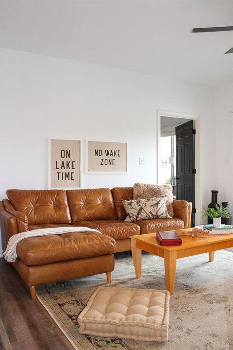 Tiny photo for 1019 Mariners Way Way #30, Huddleston, VA 24104 (MLS # 364102)