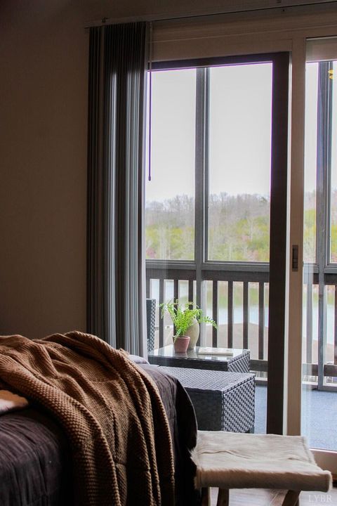 Tiny photo for 1019 Mariners Way Way #30, Huddleston, VA 24104 (MLS # 364102)