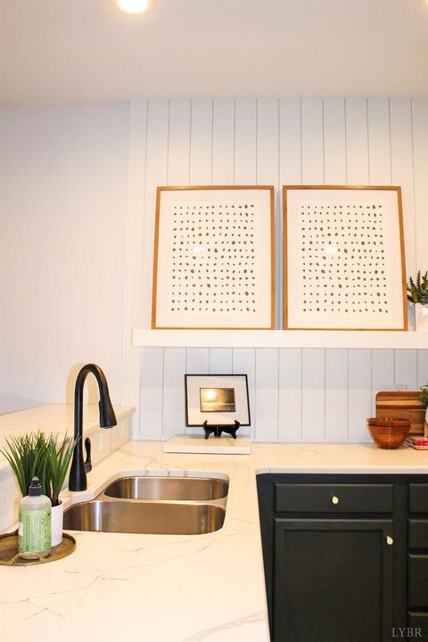 Tiny photo for 1019 Mariners Way Way #30, Huddleston, VA 24104 (MLS # 364102)