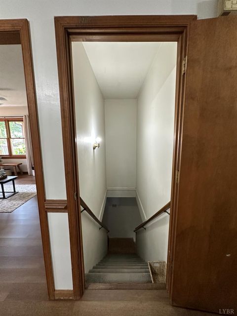 Tiny photo for 1524 Austins Road, Gladstone, VA 24553 (MLS # 363032)