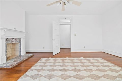 Tiny photo for 4059 Lowry Road, Goode, VA 24556 (MLS # 364456)