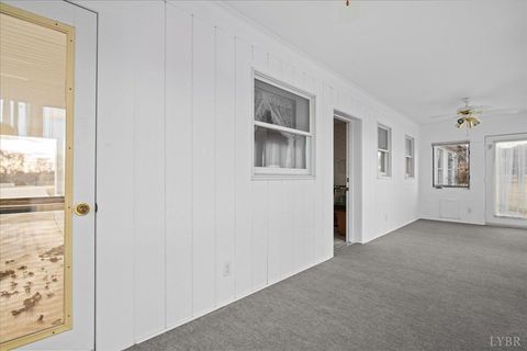 Tiny photo for 4059 Lowry Road, Goode, VA 24556 (MLS # 364456)