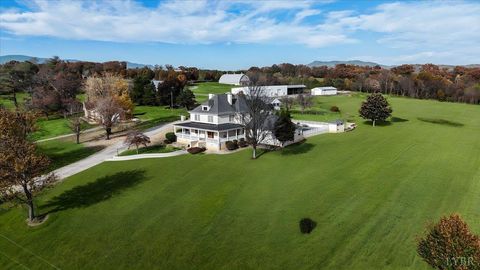 Tiny photo for 4059 Lowry Road, Goode, VA 24556 (MLS # 364456)