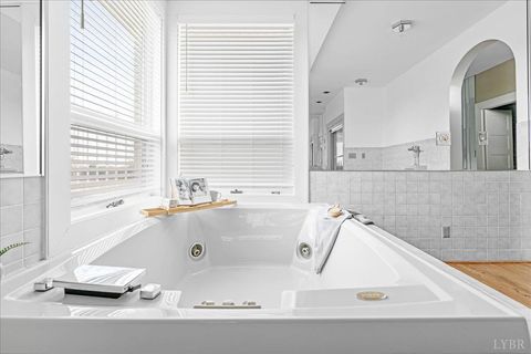 Tiny photo for 4059 Lowry Road, Goode, VA 24556 (MLS # 364456)