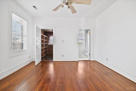 Tiny photo for 4059 Lowry Road, Goode, VA 24556 (MLS # 364456)